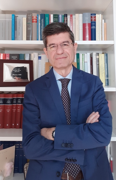 Professor Avvocato Giovanni Stella